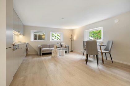 Spacer showroom z architektem: kiedy to się opłaca i jak to ugryźć